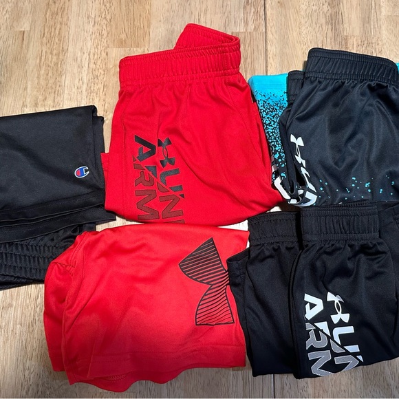 Boys Under Armour & Champion Shorts Bundle Size 5 – Athletic Activewear - Picture 1 of 11